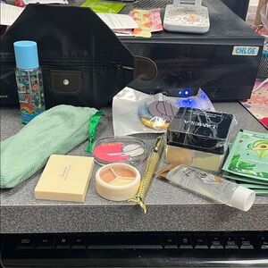 Makeup bundle HO1 price firm no offers